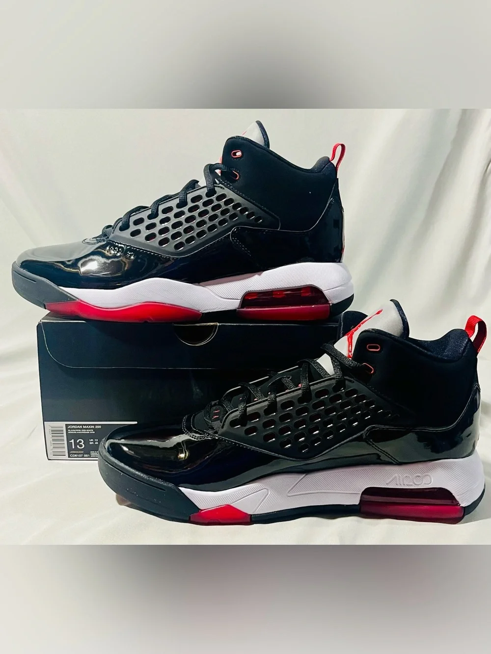 Jordan Maxin 200  Black and Red Basketball Shoes